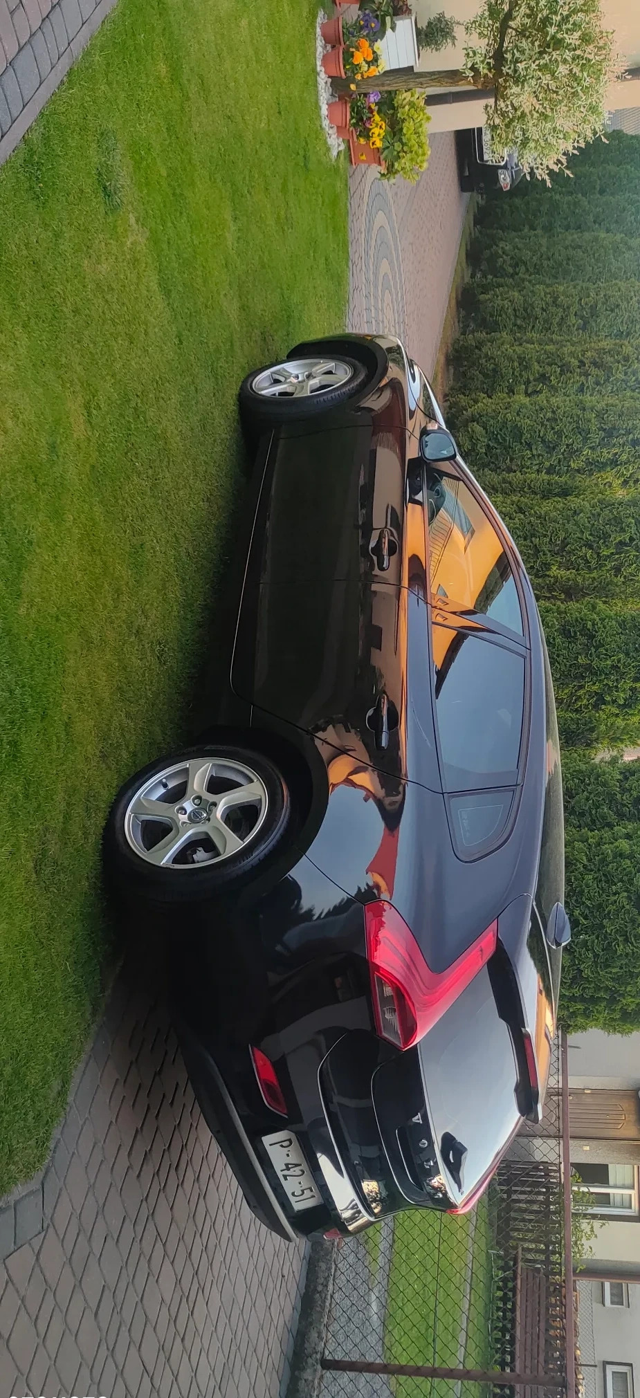 Volvo V40 cena 32900 przebieg: 208000, rok produkcji 2012 z Otmuchów małe 277